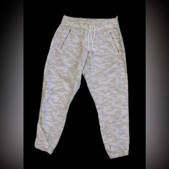 Athleta Cabo Tide Linen Jogger Pants Women’s 6 Camo Lightweight Elastic Waist - Picture 3 of 8